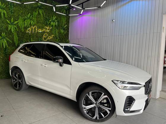 VOLVO XC60 2.0 T8 RECHARGE ULTIMATE DARK AWD GEARTRONIC